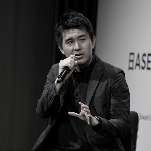 KOYAMA Kei 小山 恵