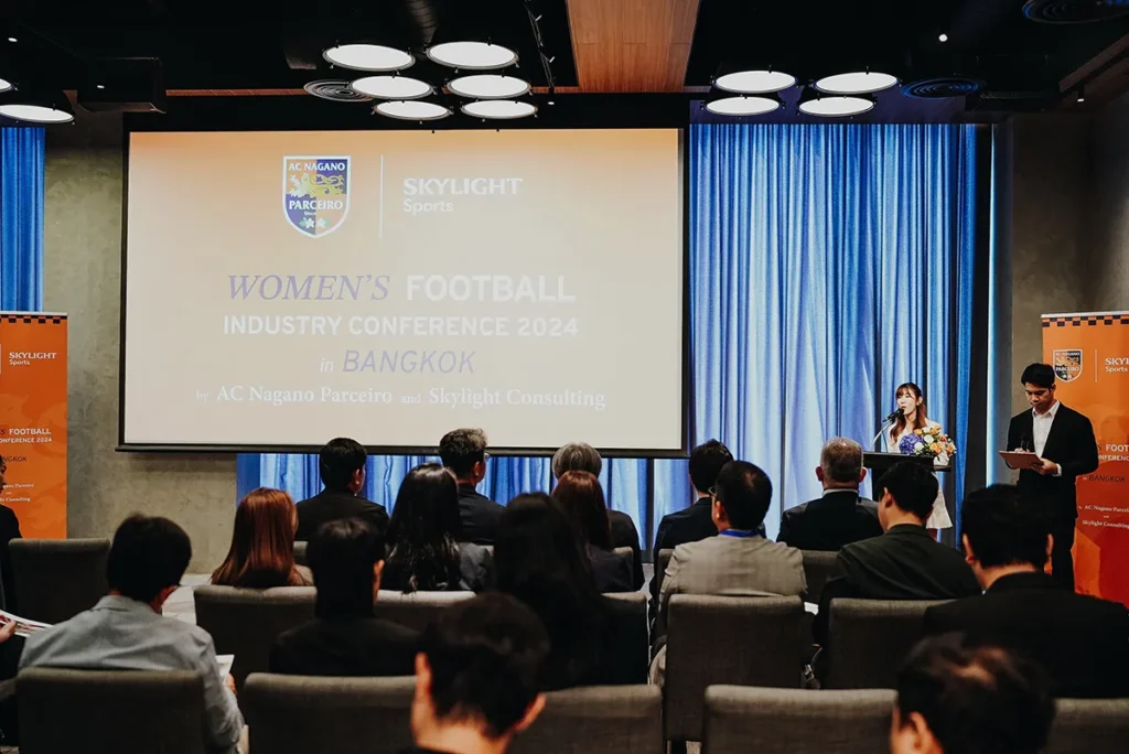 Parceiro × Skylight Women’s Football Conference